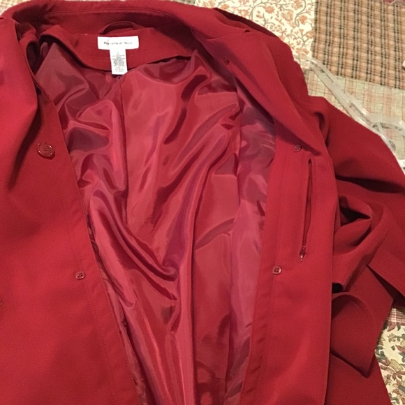 Red Oversized Coat - Picture 3 of 12